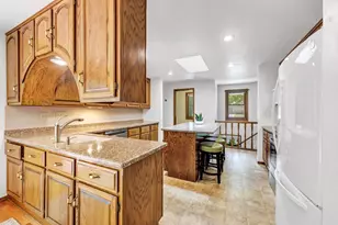 3122 Birdie Ct, Green Bay, WI 54313 - Photo 11