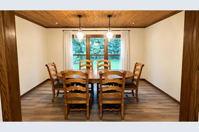 8411 Ridgeview Court, Larsen, WI 54947 - Photo 15
