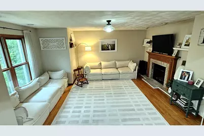 8411 Ridgeview Court, Larsen, WI 54947 - Photo 9