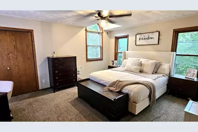 8411 Ridgeview Court, Larsen, WI 54947 - Photo 23