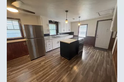 1202 Stuart Street, Green Bay, WI 54301 - Photo 9
