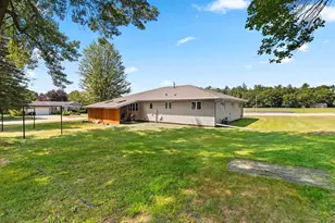 802 E Ridlington Ave, Shawano, WI 54166 - Photo 15