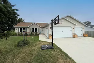 620 N Packer Dr, Whitelaw, WI 54247 - Photo 25