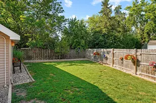 1735 Oshkosh Ave, Oshkosh, WI 54902 - Photo 21