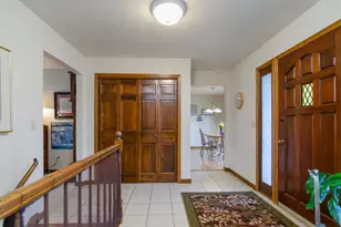 1421 Harbor Springs Cir, Green Bay, WI 54311 - Photo 9