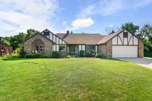 1421 Harbor Springs Cir, Green Bay, WI 54311 - Photo 1
