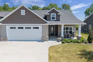 N9072 Southtowne Dr, Menasha, WI 54952 - Photo 37