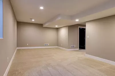 N9072 Southtowne Drive, Menasha, WI 54952 - Photo 35