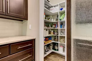 N9072 Southtowne Dr, Menasha, WI 54952 - Photo 19