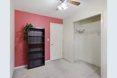 1213 W 11th Avenue, Oshkosh, WI 54902 - Photo 13