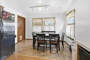 1928 S Lawe St, Appleton, WI 54915 - Photo 7