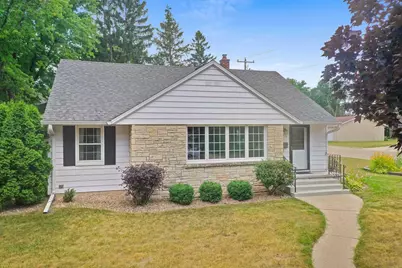 815 Dayton Street, Mayville, WI 53050 - Photo 39
