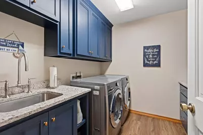 5299 Sunset Bluff Drive #A, Green Bay, WI 54311 - Photo 41