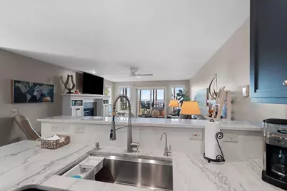 5299 Sunset Bluff Drive, Green Bay, WI 54311 - Photo 17