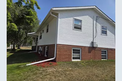 3419 Sayer Avenue, Two Rivers, WI 54241 - Photo 7