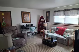 3419 Sayer Ave, Two Rivers, WI 54241 - Photo 5