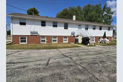 3419 Sayer Avenue, Two Rivers, WI 54241 - Photo 9