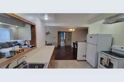 282 Muenter Avenue, Fond du Lac, WI 54935 - Photo 11