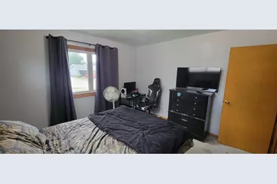 282 Muenter Avenue, Fond du Lac, WI 54935 - Photo 17