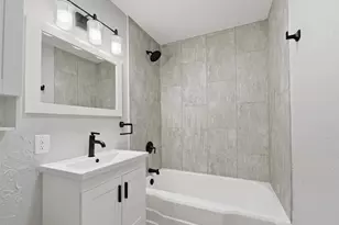 1511 10th Ave, Green Bay, WI 54304 - Photo 9