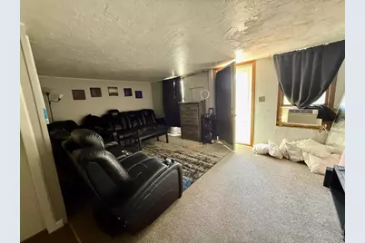 1031 Clay Street, Green Bay, WI 54302 - Photo 11