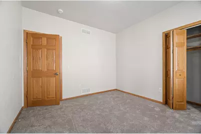 111 E Follet Street, Fond du Lac, WI 54935 - Photo 9