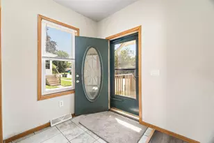 111 E Follet St, Fond du Lac, WI 54935 - Photo 3