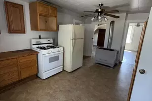 911 Smith St, Green Bay, WI 54302 - Photo 15