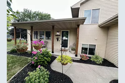 3238 Isaac Lane, Oshkosh, WI 54902 - Photo 5