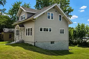414 S 3rd Ave, Onalaska, WI 54650 - Photo 11