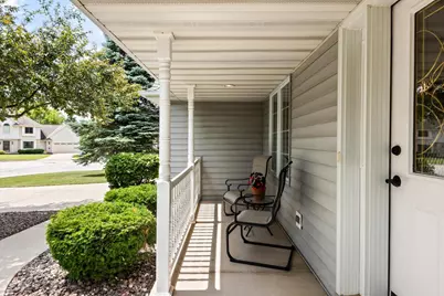 2645 Englewood Road, Green Bay, WI 54311 - Photo 5