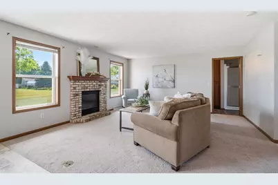 N9678 Hopfensperger Road, Appleton, WI 54915 - Photo 3