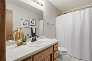 N9678 Hopfensperger Rd, Appleton, WI 54915 - Photo 17