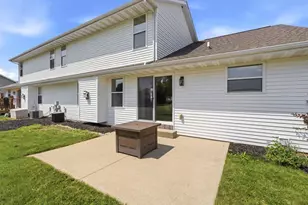 N9678 Hopfensperger Rd, Appleton, WI 54915 - Photo 23