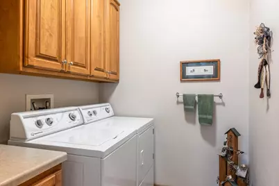 1048 Coronado Court, Oneida, WI 54155 - Photo 27