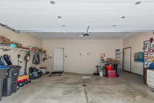 1048 Coronado Ct, Oneida, WI 54155 - Photo 33