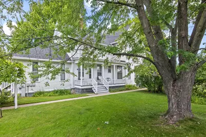 910 Cherry Street, Green Bay, WI 54301 - Photo 5