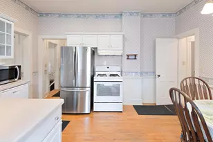 910 Cherry St, Green Bay, WI 54301 - Photo 15