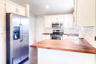 3052 Crusade Ln, Green Bay, WI 54313 - Photo 11