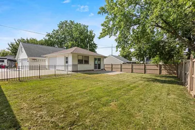 720 2nd Street, Menasha, WI 54952 - Photo 3