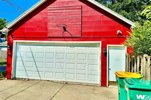2721 Hall Ave, Marinette, WI 54143 - Photo 5