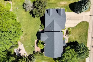 2110 Shady Ln, Green Bay, WI 54313 - Photo 81