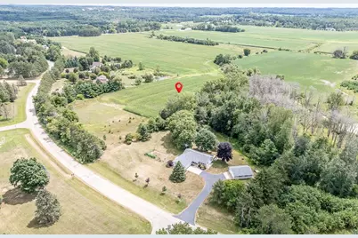 E9177 Lyons Road, Mukwa, WI 54961 - Photo 5