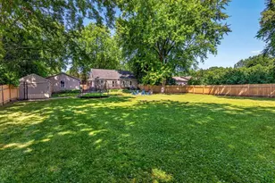 1338 Leonard Point Rd, Oshkosh, WI 54904 - Photo 51
