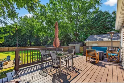 1338 Leonard Point Road, Oshkosh, WI 54904 - Photo 43