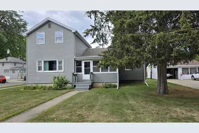 135 E Scott Street, Fond du Lac, WI 54935 - Photo 1