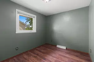 662 Frances St, Kaukauna, WI 54130 - Photo 25