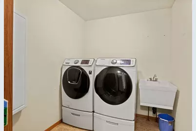 2455 Wisconsin Street, Oshkosh, WI 54901 - Photo 25