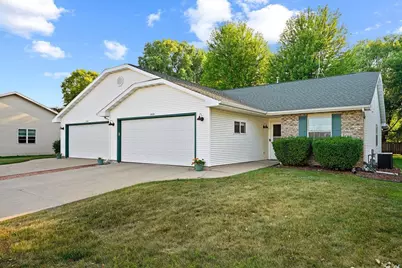 2455 Wisconsin Street, Oshkosh, WI 54901 - Photo 35
