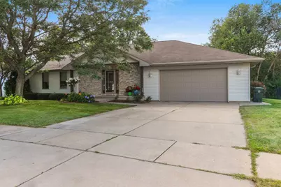576 St Marys Street, De Pere, WI 54115 - Photo 61